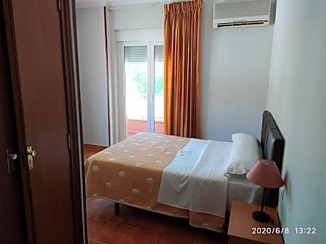 Double or Twin Room (extra bed optional)