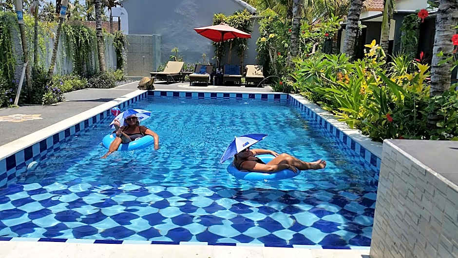 Palm Bamboo Hotel