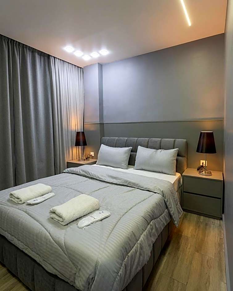 7Boys Hotel
