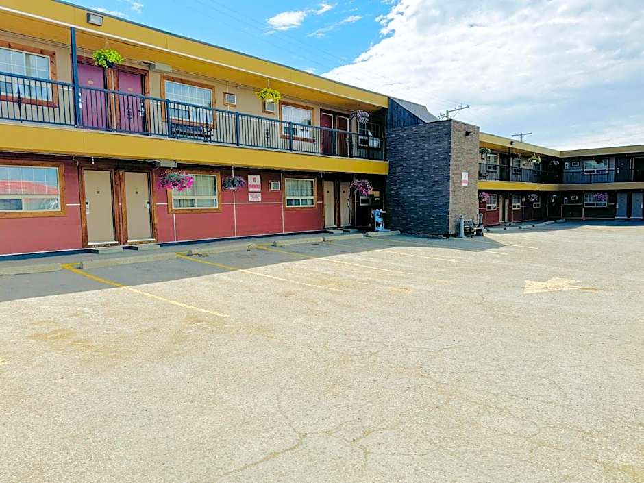 Travelodge by Wyndham Dawson Creek