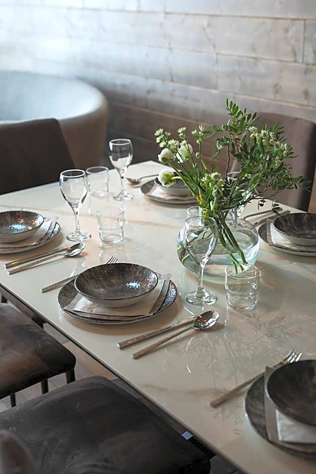 Kultakero Northern Sky, 3BR Penthouse with Jacuzzi 128m2