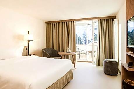 Queen Room with Balcony