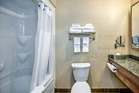 Queen Suite with Two Queen Beds - Non Smoking