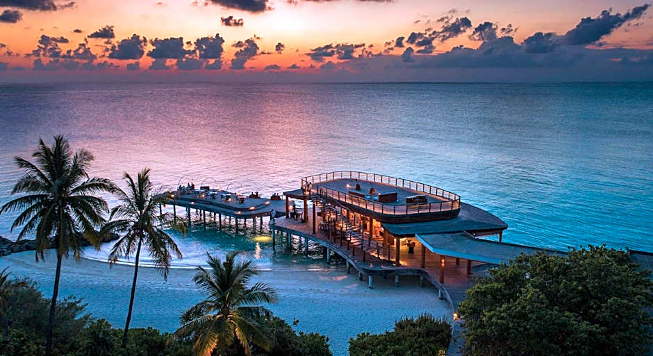 Sirru Fen Fushi Private Lagoon Resort Maldives