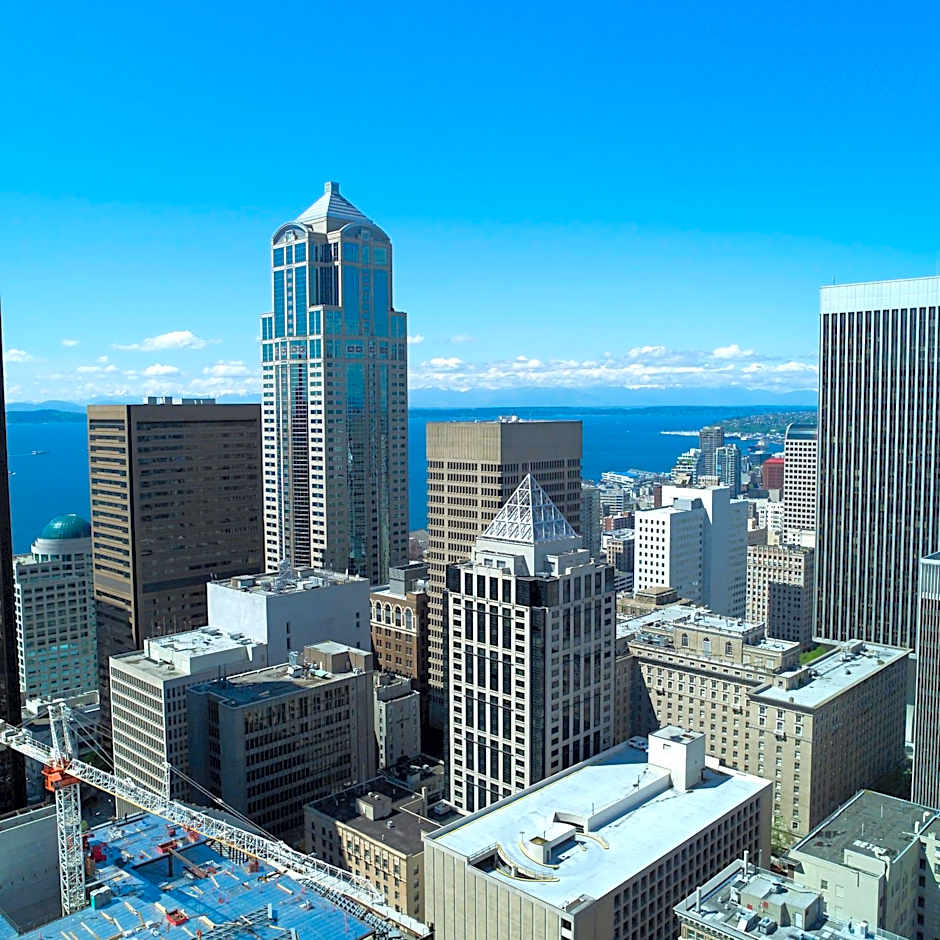 Renaissance Seattle Hotel