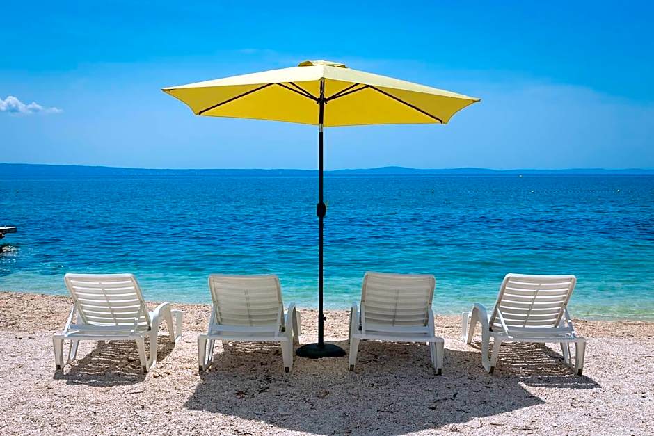 Adriatic Blue Apartments