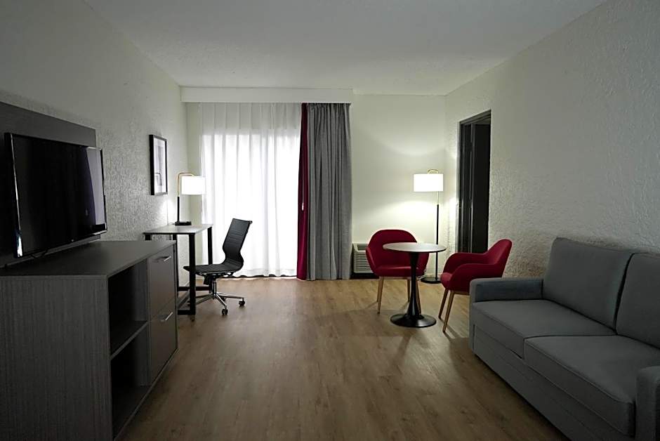 Ramada by Wyndham Tulsa Broken Arrow