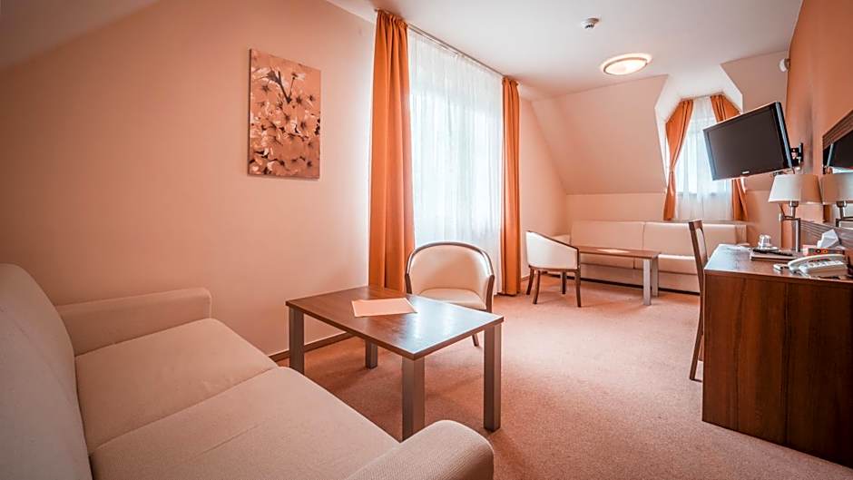 Dom zdravia - KÚPELE PIENINY