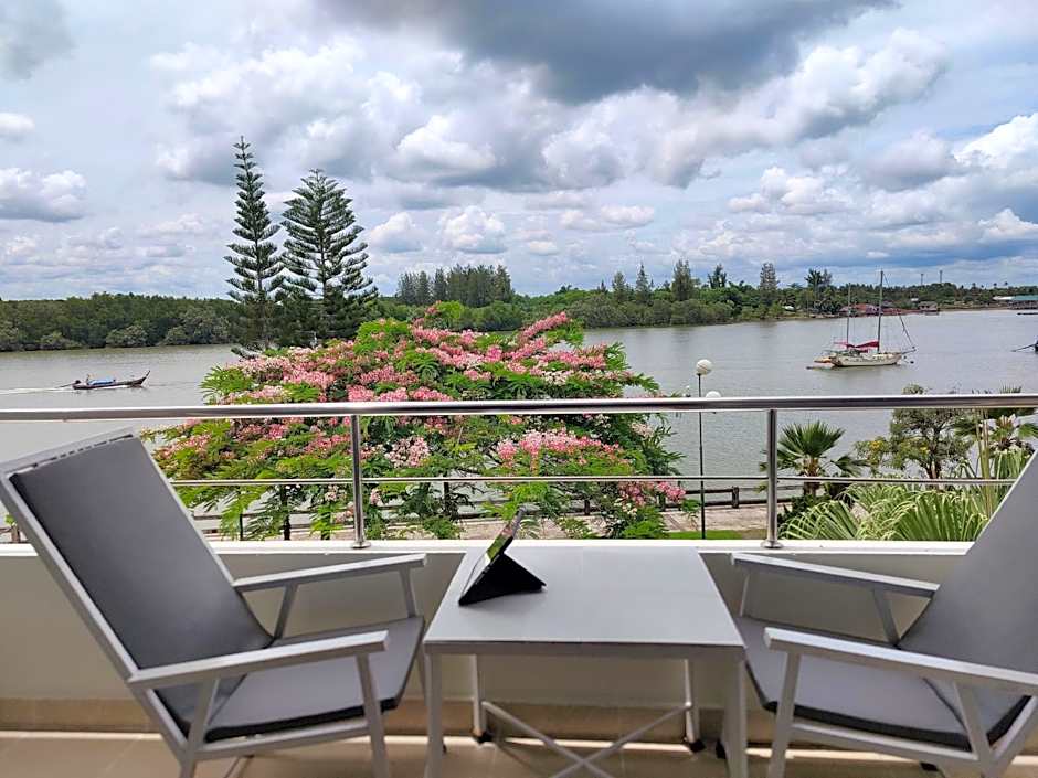 Krabi River Hotel