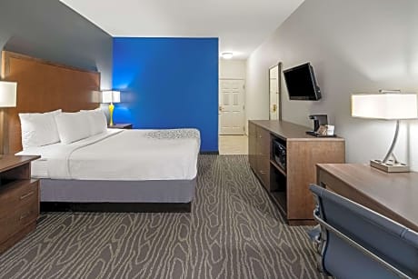 1 Queen Bed, Non-Smoking