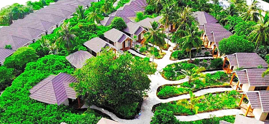 Brennia Kottefaru Maldives