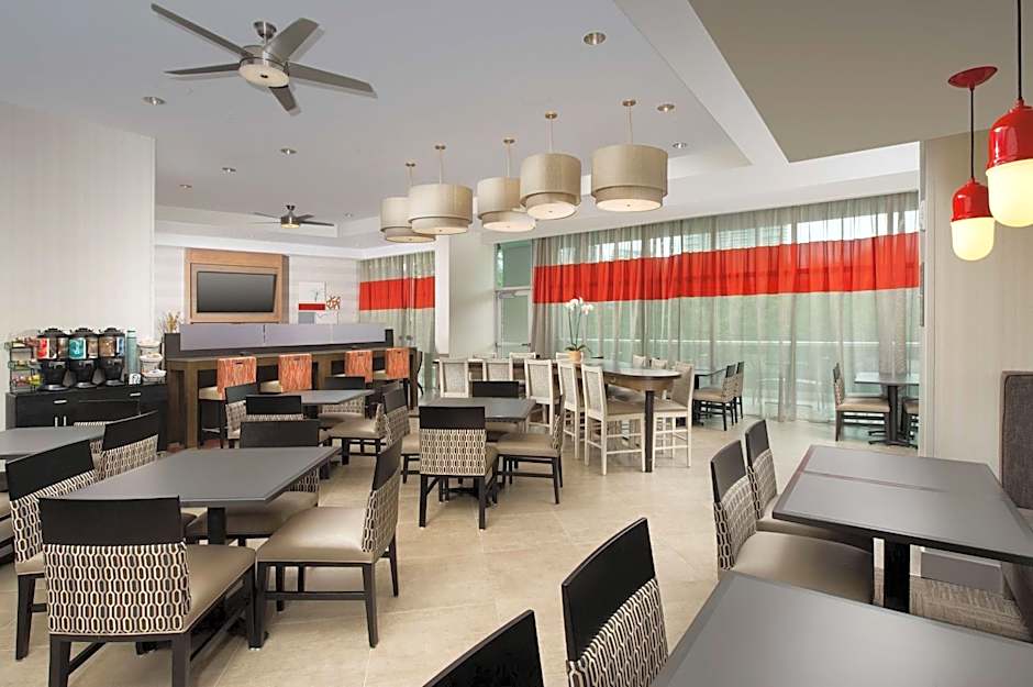 Homewood Suites by Hilton Miami Downtown/Brickell
