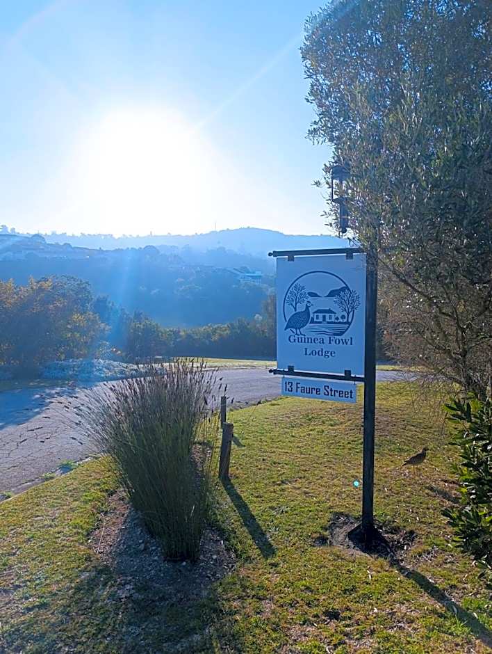 Guinea Fowl Lodge - Lagoon & Heads View B&B, Central Knysna