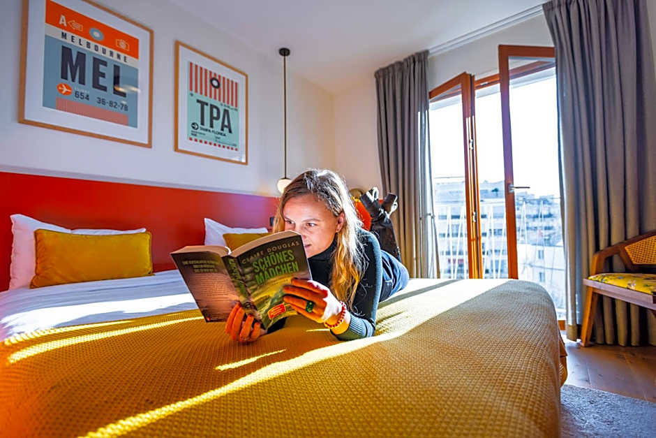 The People - Paris Nation