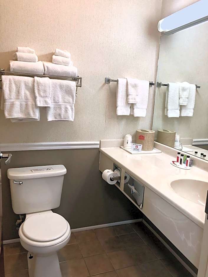 Ramada Limited Mount Sterling