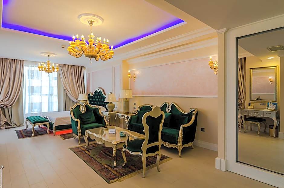 Phoenicia Royal Hotel