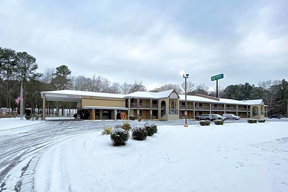 Quality Inn Kenly I-95