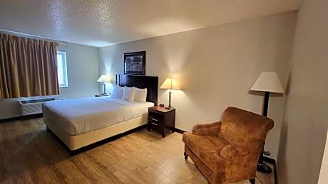 King Room - Disability Access/Non-Smoking