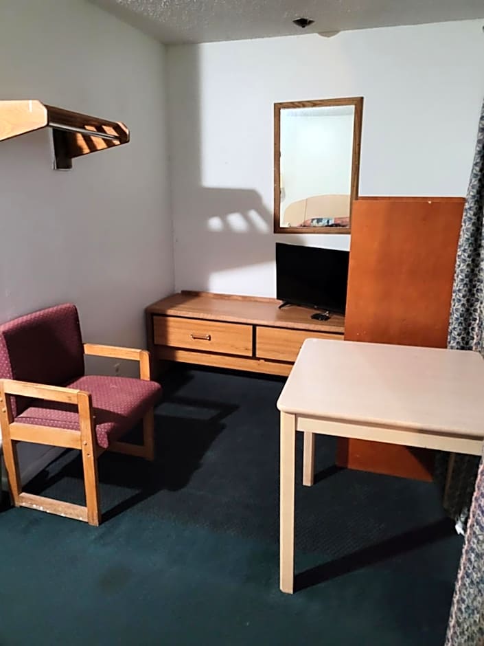 Relax Inn Ranger