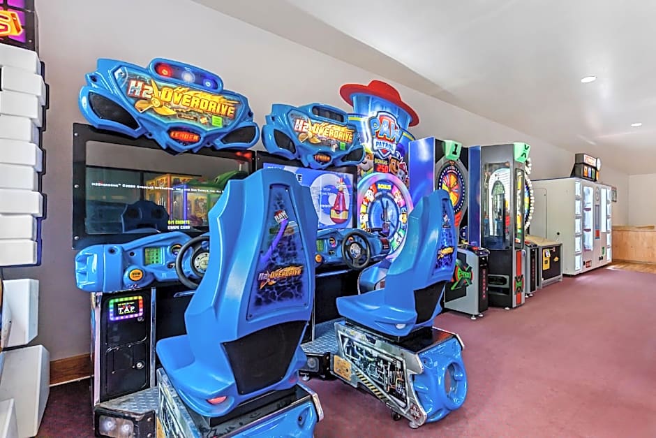 Atlantis Family Waterpark Hotel, an Ascend Collection Hotel