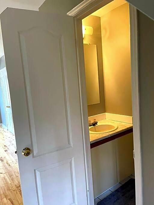 Superb Spacious Loft Old Toronto near Distillery District