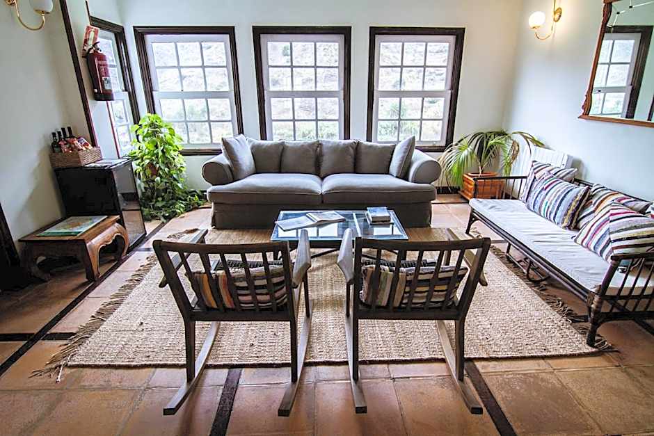 Suites Los Telares - Adults Recommended