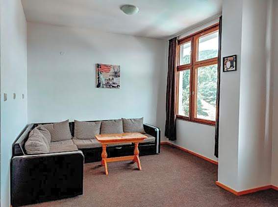 Хотел Кючуковата Къща