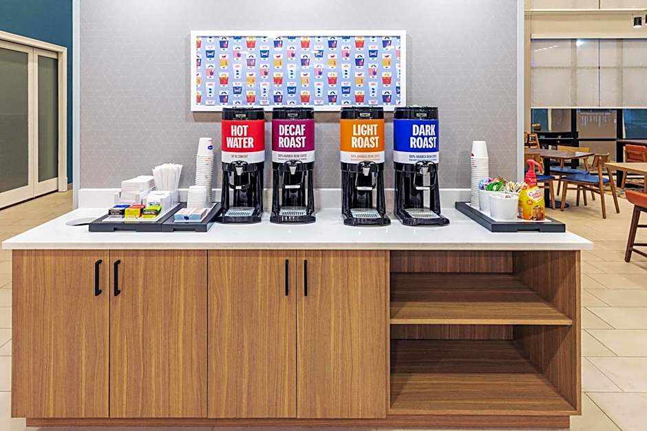 Hampton Inn By Hilton And Suites Tomball