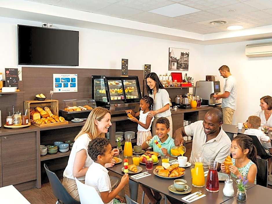 Adagio Access Poitiers Aparthotel