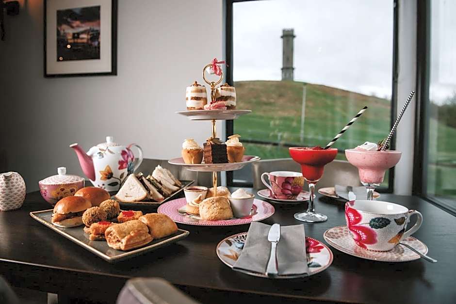 The Knowes Hotel & Restaurant