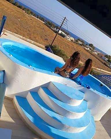 Honeymoon Beach Studios