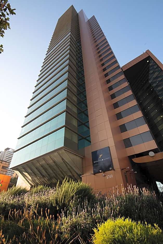 Boulevard Suites Hotel