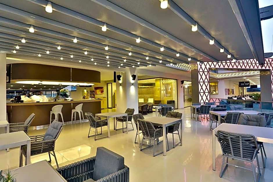 Aurasia Design Hotel