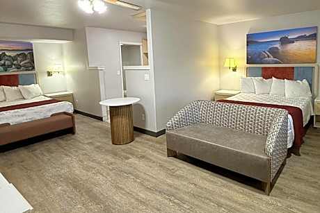 2 Queen Beds Nonsmoking