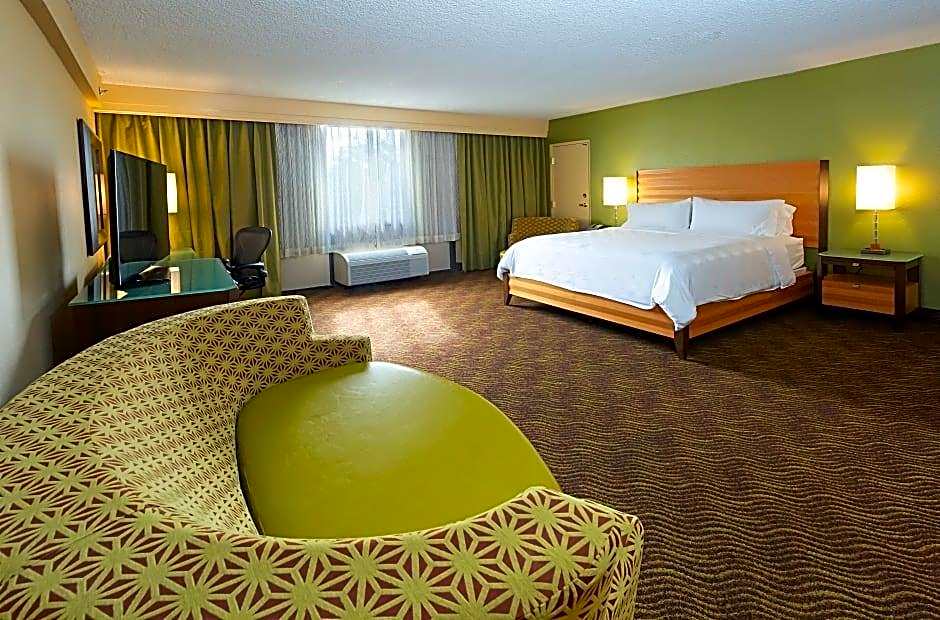Holiday Inn San Jose Airport