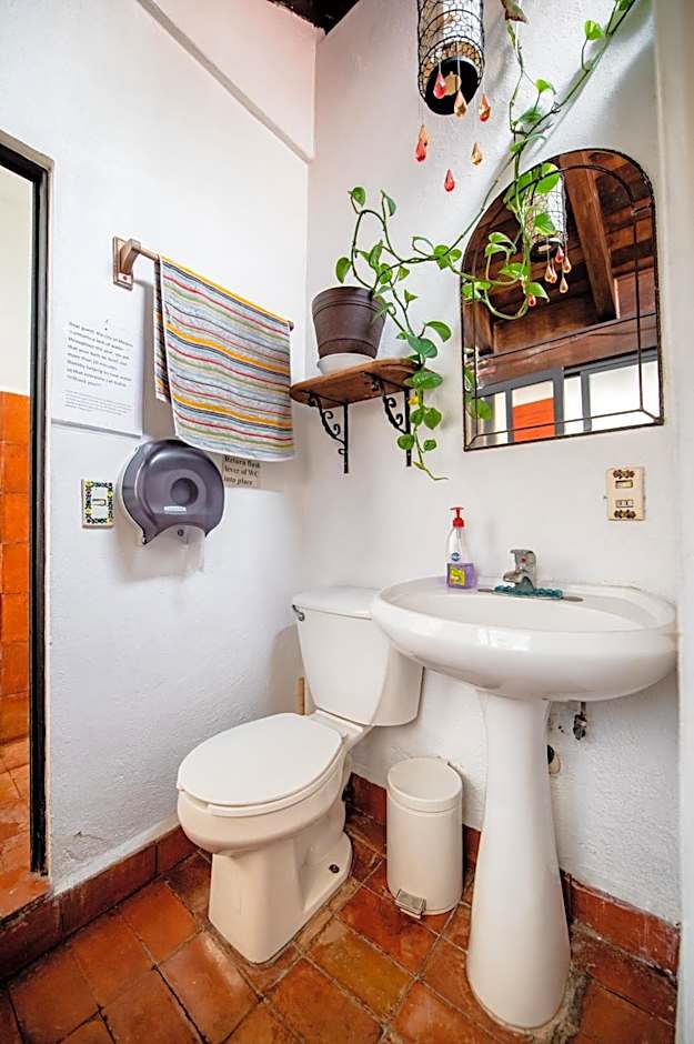 Hostel Mexico DF Airport