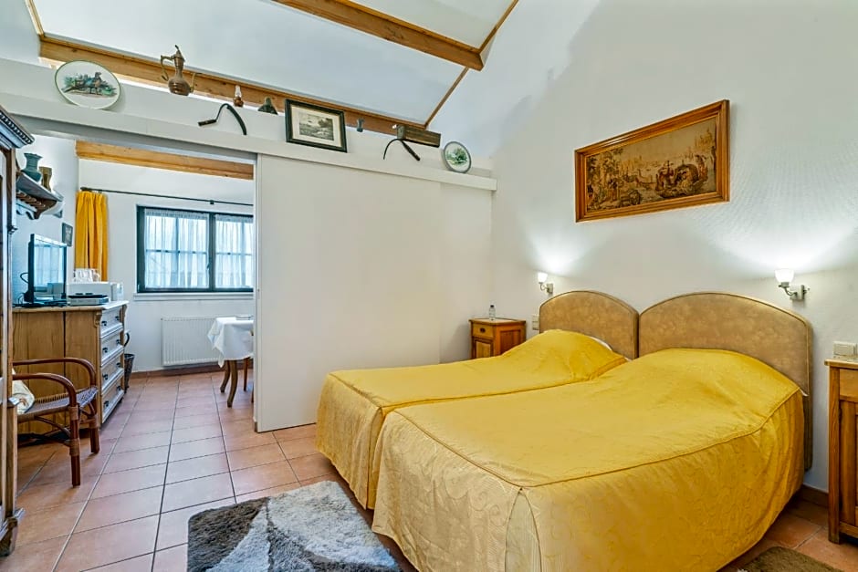 Elckerlyck Inn Hotel