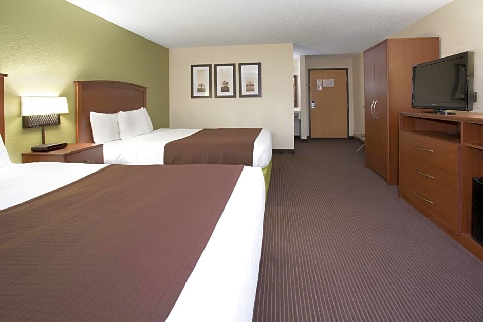 Cobblestone Hotel & Suites - Wisconsin Rapids