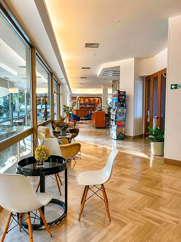 Hotel Columbia Frontemare