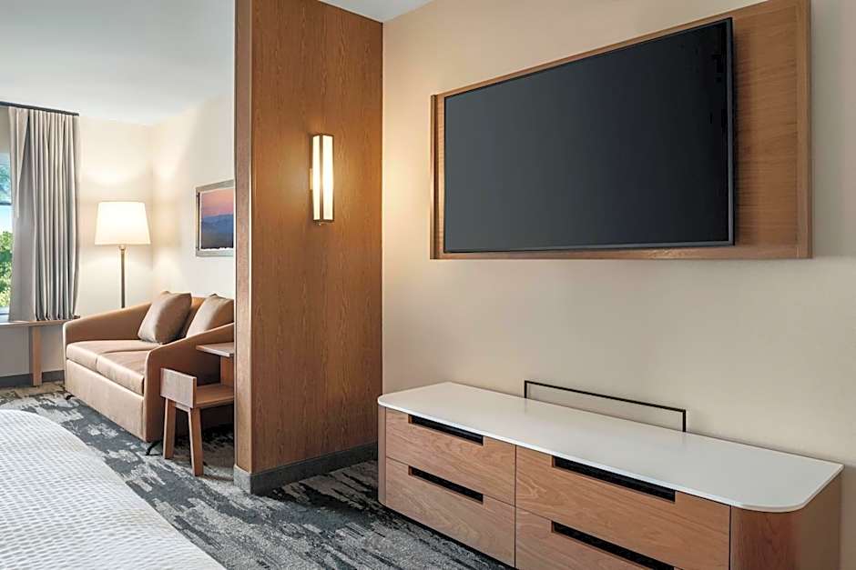 Fairfield Inn & Suites by Marriott Milwaukee West