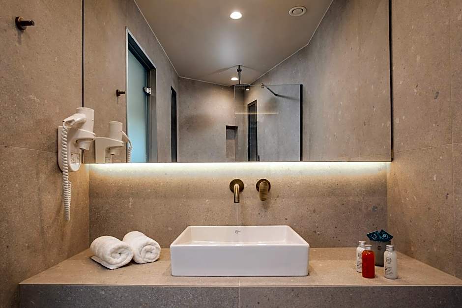 Ladiko Suites - Ladiko & Anthony Quinn Bay - Faliraki