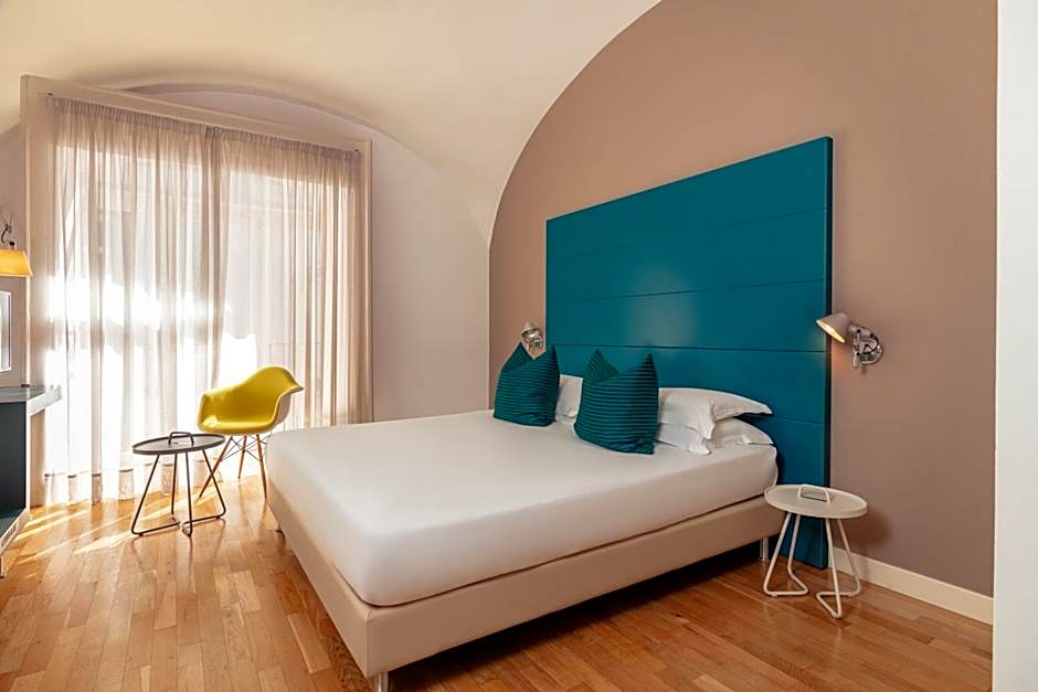 Hotel Piazza Bellini & Apartments