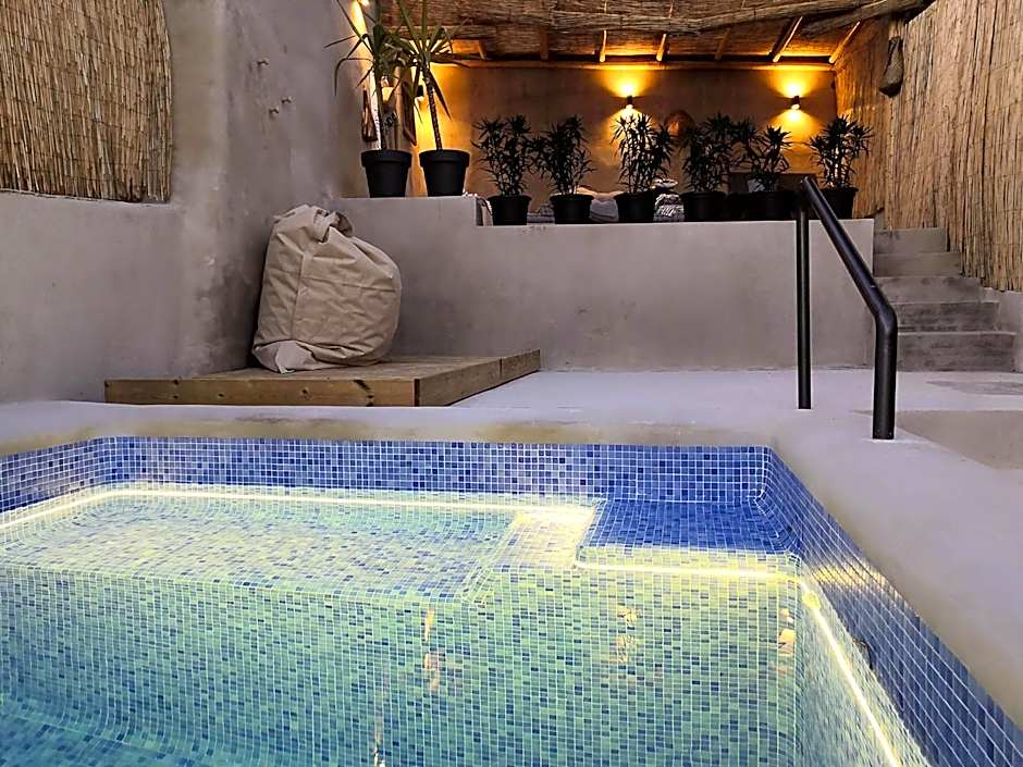 Ronda Center Apartments with Pool