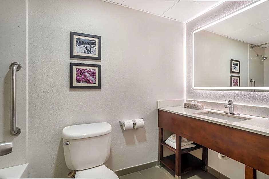 Comfort Inn Charlotte Airport Uptown