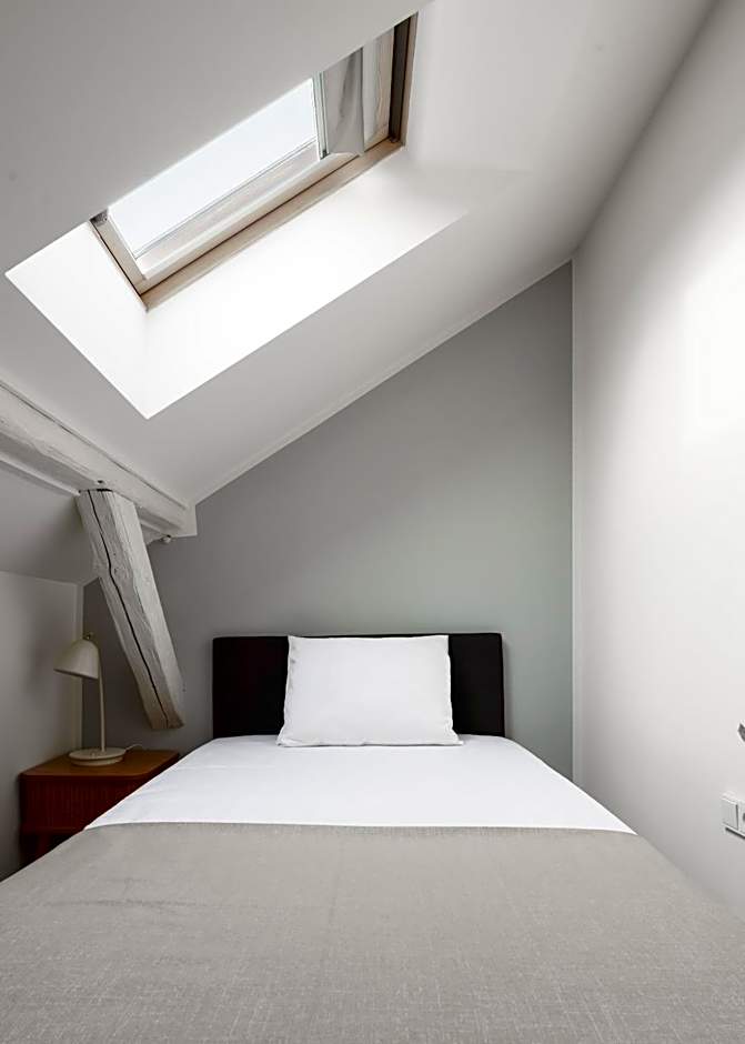 Limehome Prague Múza