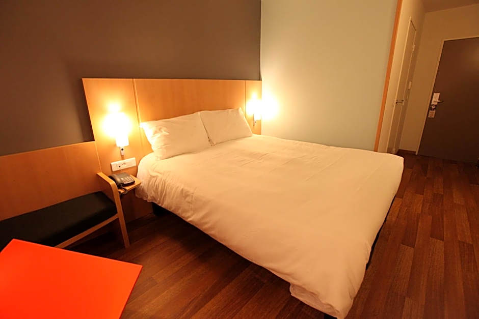 ibis Aurillac