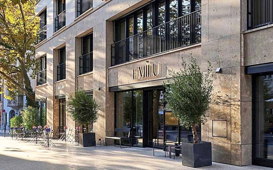 EmiLu Design Hotel