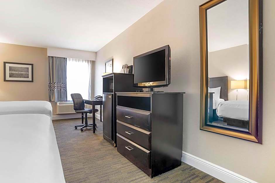 Best Western Bayou Inn