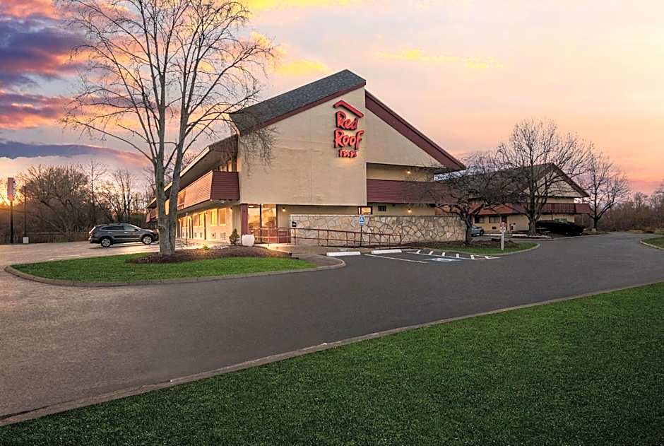 Red Roof Inn Enfield