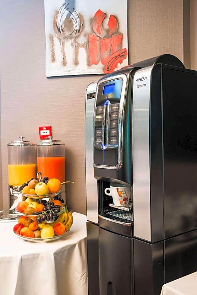 Brit Hotel Rennes St Grégoire  Le Villeneuve